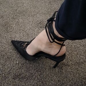 New Beautiful black painted high heal shoes from Fashion Nova. Size 8 1/2